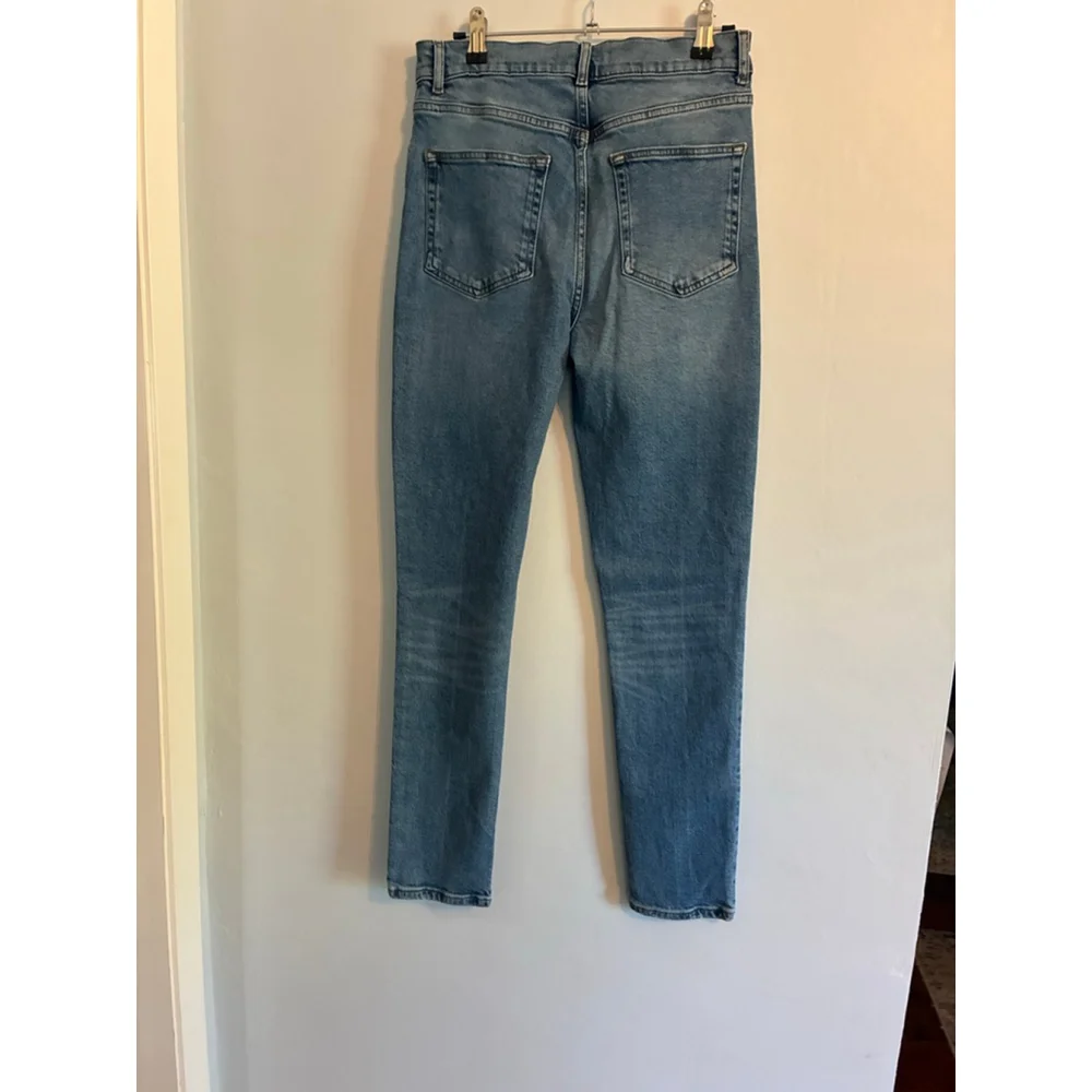 0182 REFORMATION Abby Jeans EUC
Size 28 - Picture 5 of 9